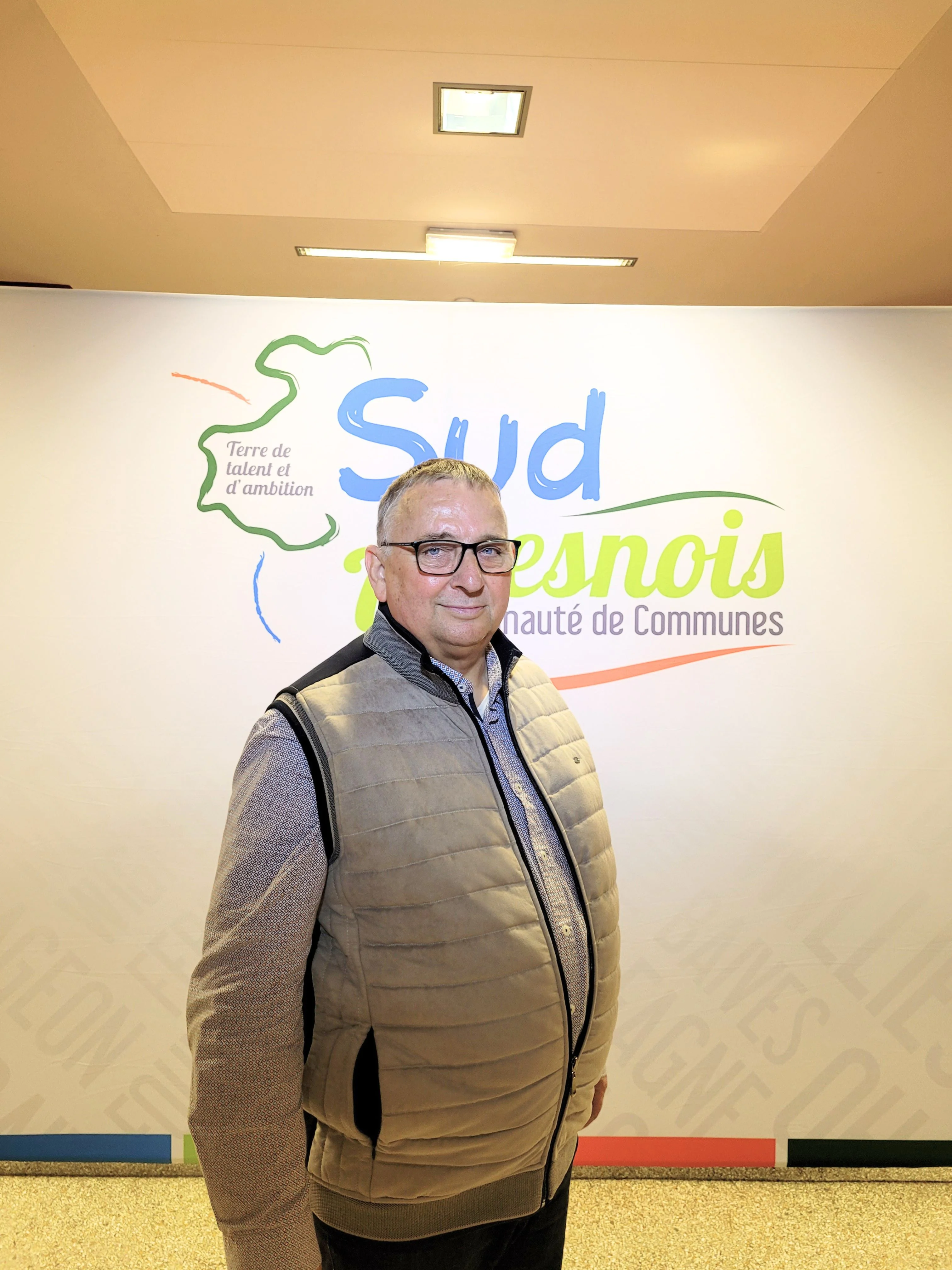 Portrait de Denis GROUZELLE, membre titulaire du Conseil Communautaire